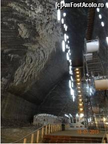 [P13] Salina Turda în interior » foto by iccata
 - 
<span class="allrVoted glyphicon glyphicon-heart hidden" id="av455521"></span>
<a class="m-l-10 hidden" id="sv455521" onclick="voting_Foto_DelVot(,455521,11779)" role="button">șterge vot <span class="glyphicon glyphicon-remove"></span></a>
<a id="v9455521" class=" c-red"  onclick="voting_Foto_SetVot(455521)" role="button"><span class="glyphicon glyphicon-heart-empty"></span> <b>LIKE</b> = Votează poza</a> <img class="hidden"  id="f455521W9" src="/imagini/loader.gif" border="0" /><span class="AjErrMes hidden" id="e455521ErM"></span>