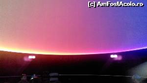 [P19] Sala de la Planetariu, sus este ecranul pe care s-a proiectat filmul » foto by cdiana
 - 
<span class="allrVoted glyphicon glyphicon-heart hidden" id="av533912"></span>
<a class="m-l-10 hidden" id="sv533912" onclick="voting_Foto_DelVot(,533912,11796)" role="button">șterge vot <span class="glyphicon glyphicon-remove"></span></a>
<a id="v9533912" class=" c-red"  onclick="voting_Foto_SetVot(533912)" role="button"><span class="glyphicon glyphicon-heart-empty"></span> <b>LIKE</b> = Votează poza</a> <img class="hidden"  id="f533912W9" src="/imagini/loader.gif" border="0" /><span class="AjErrMes hidden" id="e533912ErM"></span>