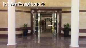 [P01] Intrare la Nissiana Hotel. » foto by ovidiuyepi
 - 
<span class="allrVoted glyphicon glyphicon-heart hidden" id="av1524665"></span>
<a class="m-l-10 hidden" id="sv1524665" onclick="voting_Foto_DelVot(,1524665,11855)" role="button">șterge vot <span class="glyphicon glyphicon-remove"></span></a>
<a id="v91524665" class=" c-red"  onclick="voting_Foto_SetVot(1524665)" role="button"><span class="glyphicon glyphicon-heart-empty"></span> <b>LIKE</b> = Votează poza</a> <img class="hidden"  id="f1524665W9" src="/imagini/loader.gif" border="0" /><span class="AjErrMes hidden" id="e1524665ErM"></span>