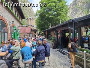 [P07] Canionul Matka, Restaurant, turiști buluc, mergem mai departe spre potecă » foto by mprofeanu
 - 
<span class="allrVoted glyphicon glyphicon-heart hidden" id="av1540906"></span>
<a class="m-l-10 hidden" id="sv1540906" onclick="voting_Foto_DelVot(,1540906,11922)" role="button">șterge vot <span class="glyphicon glyphicon-remove"></span></a>
<a id="v91540906" class=" c-red"  onclick="voting_Foto_SetVot(1540906)" role="button"><span class="glyphicon glyphicon-heart-empty"></span> <b>LIKE</b> = Votează poza</a> <img class="hidden"  id="f1540906W9" src="/imagini/loader.gif" border="0" /><span class="AjErrMes hidden" id="e1540906ErM"></span>