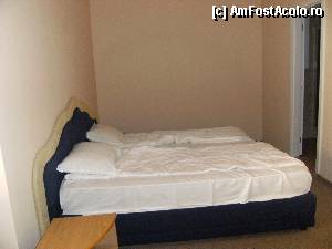 [P08]  -- <small>// FĂRĂ DESCRIERE</small> » foto by carolbrattan
 - 
<span class="allrVoted glyphicon glyphicon-heart hidden" id="av337312"></span>
<a class="m-l-10 hidden" id="sv337312" onclick="voting_Foto_DelVot(,337312,11937)" role="button">șterge vot <span class="glyphicon glyphicon-remove"></span></a>
<a id="v9337312" class=" c-red"  onclick="voting_Foto_SetVot(337312)" role="button"><span class="glyphicon glyphicon-heart-empty"></span> <b>LIKE</b> = Votează poza</a> <img class="hidden"  id="f337312W9" src="/imagini/loader.gif" border="0" /><span class="AjErrMes hidden" id="e337312ErM"></span>