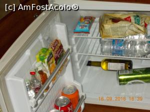 [P13] Minibar.  » foto by elviramvio
 - 
<span class="allrVoted glyphicon glyphicon-heart hidden" id="av791470"></span>
<a class="m-l-10 hidden" id="sv791470" onclick="voting_Foto_DelVot(,791470,12011)" role="button">șterge vot <span class="glyphicon glyphicon-remove"></span></a>
<a id="v9791470" class=" c-red"  onclick="voting_Foto_SetVot(791470)" role="button"><span class="glyphicon glyphicon-heart-empty"></span> <b>LIKE</b> = Votează poza</a> <img class="hidden"  id="f791470W9" src="/imagini/loader.gif" border="0" /><span class="AjErrMes hidden" id="e791470ErM"></span>