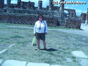 [P09] la plimbare prin Pompei » foto by Yolanda
 - 
<span class="allrVoted glyphicon glyphicon-heart hidden" id="av538570"></span>
<a class="m-l-10 hidden" id="sv538570" onclick="voting_Foto_DelVot(,538570,12082)" role="button">șterge vot <span class="glyphicon glyphicon-remove"></span></a>
<a id="v9538570" class=" c-red"  onclick="voting_Foto_SetVot(538570)" role="button"><span class="glyphicon glyphicon-heart-empty"></span> <b>LIKE</b> = Votează poza</a> <img class="hidden"  id="f538570W9" src="/imagini/loader.gif" border="0" /><span class="AjErrMes hidden" id="e538570ErM"></span>