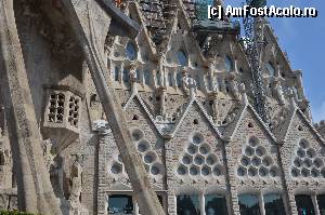 [P39] Sagrada Familia, Fatada Patimilor » foto by Muffin2009
 - 
<span class="allrVoted glyphicon glyphicon-heart hidden" id="av352214"></span>
<a class="m-l-10 hidden" id="sv352214" onclick="voting_Foto_DelVot(,352214,12198)" role="button">șterge vot <span class="glyphicon glyphicon-remove"></span></a>
<a id="v9352214" class=" c-red"  onclick="voting_Foto_SetVot(352214)" role="button"><span class="glyphicon glyphicon-heart-empty"></span> <b>LIKE</b> = Votează poza</a> <img class="hidden"  id="f352214W9" src="/imagini/loader.gif" border="0" /><span class="AjErrMes hidden" id="e352214ErM"></span>