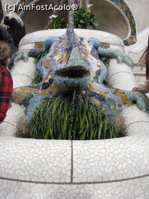 [P05] Barcelona - Parcul Guell - cum e pana la urma soparla sau dragon?  » foto by mishu
 - 
<span class="allrVoted glyphicon glyphicon-heart hidden" id="av821937"></span>
<a class="m-l-10 hidden" id="sv821937" onclick="voting_Foto_DelVot(,821937,12198)" role="button">șterge vot <span class="glyphicon glyphicon-remove"></span></a>
<a id="v9821937" class=" c-red"  onclick="voting_Foto_SetVot(821937)" role="button"><span class="glyphicon glyphicon-heart-empty"></span> <b>LIKE</b> = Votează poza</a> <img class="hidden"  id="f821937W9" src="/imagini/loader.gif" border="0" /><span class="AjErrMes hidden" id="e821937ErM"></span>