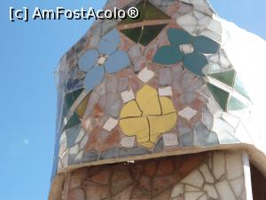 [P17] Acesta este Gaudi! Detaliu horn, Casa Batllo.  » foto by mihaelavoicu
 - 
<span class="allrVoted glyphicon glyphicon-heart hidden" id="av1010105"></span>
<a class="m-l-10 hidden" id="sv1010105" onclick="voting_Foto_DelVot(,1010105,12198)" role="button">șterge vot <span class="glyphicon glyphicon-remove"></span></a>
<a id="v91010105" class=" c-red"  onclick="voting_Foto_SetVot(1010105)" role="button"><span class="glyphicon glyphicon-heart-empty"></span> <b>LIKE</b> = Votează poza</a> <img class="hidden"  id="f1010105W9" src="/imagini/loader.gif" border="0" /><span class="AjErrMes hidden" id="e1010105ErM"></span>