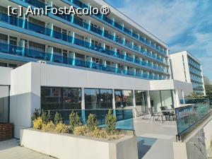 [P01] Hotelul pe timp de zi » foto by Teodor17
 - 
<span class="allrVoted glyphicon glyphicon-heart hidden" id="av1498577"></span>
<a class="m-l-10 hidden" id="sv1498577" onclick="voting_Foto_DelVot(,1498577,12264)" role="button">șterge vot <span class="glyphicon glyphicon-remove"></span></a>
<a id="v91498577" class=" c-red"  onclick="voting_Foto_SetVot(1498577)" role="button"><span class="glyphicon glyphicon-heart-empty"></span> <b>LIKE</b> = Votează poza</a> <img class="hidden"  id="f1498577W9" src="/imagini/loader.gif" border="0" /><span class="AjErrMes hidden" id="e1498577ErM"></span>