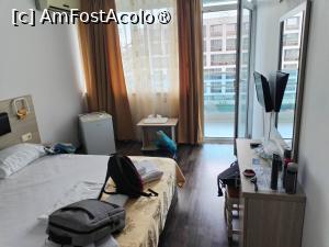 [P11] Camera de la etajul 4 » foto by Teodor17
 - 
<span class="allrVoted glyphicon glyphicon-heart hidden" id="av1498587"></span>
<a class="m-l-10 hidden" id="sv1498587" onclick="voting_Foto_DelVot(,1498587,12264)" role="button">șterge vot <span class="glyphicon glyphicon-remove"></span></a>
<a id="v91498587" class=" c-red"  onclick="voting_Foto_SetVot(1498587)" role="button"><span class="glyphicon glyphicon-heart-empty"></span> <b>LIKE</b> = Votează poza</a> <img class="hidden"  id="f1498587W9" src="/imagini/loader.gif" border="0" /><span class="AjErrMes hidden" id="e1498587ErM"></span>