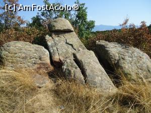 [P03] megaliti cu forme ciudate » foto by buterfly*
 - 
<span class="allrVoted glyphicon glyphicon-heart hidden" id="av856899"></span>
<a class="m-l-10 hidden" id="sv856899" onclick="voting_Foto_DelVot(,856899,12753)" role="button">șterge vot <span class="glyphicon glyphicon-remove"></span></a>
<a id="v9856899" class=" c-red"  onclick="voting_Foto_SetVot(856899)" role="button"><span class="glyphicon glyphicon-heart-empty"></span> <b>LIKE</b> = Votează poza</a> <img class="hidden"  id="f856899W9" src="/imagini/loader.gif" border="0" /><span class="AjErrMes hidden" id="e856899ErM"></span>