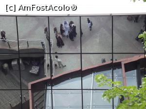 [P26] Mireasa în geamurile-oglindă ale Muzeului de Istorie » foto by irinad
 - 
<span class="allrVoted glyphicon glyphicon-heart hidden" id="av856540"></span>
<a class="m-l-10 hidden" id="sv856540" onclick="voting_Foto_DelVot(,856540,12753)" role="button">șterge vot <span class="glyphicon glyphicon-remove"></span></a>
<a id="v9856540" class=" c-red"  onclick="voting_Foto_SetVot(856540)" role="button"><span class="glyphicon glyphicon-heart-empty"></span> <b>LIKE</b> = Votează poza</a> <img class="hidden"  id="f856540W9" src="/imagini/loader.gif" border="0" /><span class="AjErrMes hidden" id="e856540ErM"></span>