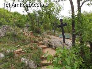 [P47] Bănci cu locuri de belvedere la “Bogorodichna Stapka” » foto by irinad
 - 
<span class="allrVoted glyphicon glyphicon-heart hidden" id="av856561"></span>
<a class="m-l-10 hidden" id="sv856561" onclick="voting_Foto_DelVot(,856561,12753)" role="button">șterge vot <span class="glyphicon glyphicon-remove"></span></a>
<a id="v9856561" class=" c-red"  onclick="voting_Foto_SetVot(856561)" role="button"><span class="glyphicon glyphicon-heart-empty"></span> <b>LIKE</b> = Votează poza</a> <img class="hidden"  id="f856561W9" src="/imagini/loader.gif" border="0" /><span class="AjErrMes hidden" id="e856561ErM"></span>