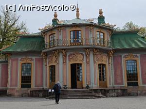 [P50] Stockholm, Palatul Drottningholm, Pavilionul Chinezesc » foto by mprofeanu
 - 
<span class="allrVoted glyphicon glyphicon-heart hidden" id="av1485248"></span>
<a class="m-l-10 hidden" id="sv1485248" onclick="voting_Foto_DelVot(,1485248,12754)" role="button">șterge vot <span class="glyphicon glyphicon-remove"></span></a>
<a id="v91485248" class=" c-red"  onclick="voting_Foto_SetVot(1485248)" role="button"><span class="glyphicon glyphicon-heart-empty"></span> <b>LIKE</b> = Votează poza</a> <img class="hidden"  id="f1485248W9" src="/imagini/loader.gif" border="0" /><span class="AjErrMes hidden" id="e1485248ErM"></span>