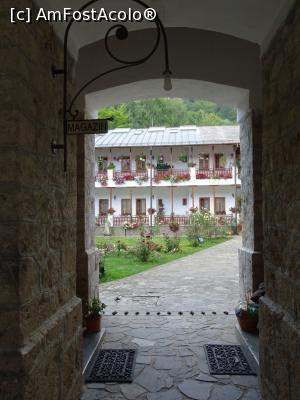 [P04] Pătrundem în lumea spirituală și naturală de la Arnota.  » foto by tata123 🔱
 - 
<span class="allrVoted glyphicon glyphicon-heart hidden" id="av916764"></span>
<a class="m-l-10 hidden" id="sv916764" onclick="voting_Foto_DelVot(,916764,12858)" role="button">șterge vot <span class="glyphicon glyphicon-remove"></span></a>
<a id="v9916764" class=" c-red"  onclick="voting_Foto_SetVot(916764)" role="button"><span class="glyphicon glyphicon-heart-empty"></span> <b>LIKE</b> = Votează poza</a> <img class="hidden"  id="f916764W9" src="/imagini/loader.gif" border="0" /><span class="AjErrMes hidden" id="e916764ErM"></span>