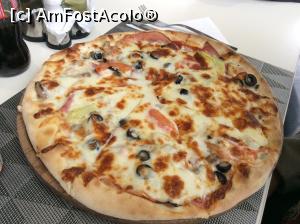 [P17] Pizzeria Domneasca - si asta si-a comandat mamica ei » foto by mishu
 - 
<span class="allrVoted glyphicon glyphicon-heart hidden" id="av840545"></span>
<a class="m-l-10 hidden" id="sv840545" onclick="voting_Foto_DelVot(,840545,12895)" role="button">șterge vot <span class="glyphicon glyphicon-remove"></span></a>
<a id="v9840545" class=" c-red"  onclick="voting_Foto_SetVot(840545)" role="button"><span class="glyphicon glyphicon-heart-empty"></span> <b>LIKE</b> = Votează poza</a> <img class="hidden"  id="f840545W9" src="/imagini/loader.gif" border="0" /><span class="AjErrMes hidden" id="e840545ErM"></span>