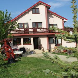 [P25] Pensiunea Poiana cu Cetate » foto by adso <span class="label label-default labelC_thin small">NEVOTABILĂ</span>