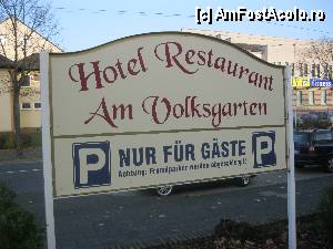 [P02] Hotel Restaurant Am Volksgarten » foto by george1863*
 - 
<span class="allrVoted glyphicon glyphicon-heart hidden" id="av387117"></span>
<a class="m-l-10 hidden" id="sv387117" onclick="voting_Foto_DelVot(,387117,13270)" role="button">șterge vot <span class="glyphicon glyphicon-remove"></span></a>
<a id="v9387117" class=" c-red"  onclick="voting_Foto_SetVot(387117)" role="button"><span class="glyphicon glyphicon-heart-empty"></span> <b>LIKE</b> = Votează poza</a> <img class="hidden"  id="f387117W9" src="/imagini/loader.gif" border="0" /><span class="AjErrMes hidden" id="e387117ErM"></span>