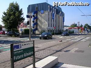 [P02] Strasbourg - IBIS Budget- Hotelul văzut din staţia de tramvai.  » foto by doina_c24
 - 
<span class="allrVoted glyphicon glyphicon-heart hidden" id="av388756"></span>
<a class="m-l-10 hidden" id="sv388756" onclick="voting_Foto_DelVot(,388756,13294)" role="button">șterge vot <span class="glyphicon glyphicon-remove"></span></a>
<a id="v9388756" class=" c-red"  onclick="voting_Foto_SetVot(388756)" role="button"><span class="glyphicon glyphicon-heart-empty"></span> <b>LIKE</b> = Votează poza</a> <img class="hidden"  id="f388756W9" src="/imagini/loader.gif" border="0" /><span class="AjErrMes hidden" id="e388756ErM"></span>