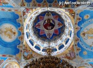 [P26] Cupola centrală cu 16 ferestre din Catedrala Episcopală Sfânta Vineri din Zalău » foto by mariana.olaru
 - 
<span class="allrVoted glyphicon glyphicon-heart hidden" id="av395619"></span>
<a class="m-l-10 hidden" id="sv395619" onclick="voting_Foto_DelVot(,395619,13499)" role="button">șterge vot <span class="glyphicon glyphicon-remove"></span></a>
<a id="v9395619" class=" c-red"  onclick="voting_Foto_SetVot(395619)" role="button"><span class="glyphicon glyphicon-heart-empty"></span> <b>LIKE</b> = Votează poza</a> <img class="hidden"  id="f395619W9" src="/imagini/loader.gif" border="0" /><span class="AjErrMes hidden" id="e395619ErM"></span>