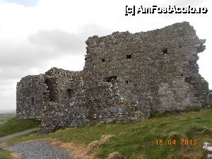 [P17] Irlanda - Dunamase Castle; cladirea propriuzisa a castelului, acolo unde era ' casa ' stapanilor.  » foto by Diaura*
 - 
<span class="allrVoted glyphicon glyphicon-heart hidden" id="av440224"></span>
<a class="m-l-10 hidden" id="sv440224" onclick="voting_Foto_DelVot(,440224,13555)" role="button">șterge vot <span class="glyphicon glyphicon-remove"></span></a>
<a id="v9440224" class=" c-red"  onclick="voting_Foto_SetVot(440224)" role="button"><span class="glyphicon glyphicon-heart-empty"></span> <b>LIKE</b> = Votează poza</a> <img class="hidden"  id="f440224W9" src="/imagini/loader.gif" border="0" /><span class="AjErrMes hidden" id="e440224ErM"></span>