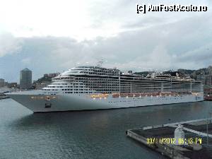 [P195] In portul Genova MSC Splendida a ancorat langa MSC Orchestra. Atunci imi propusesem in gand ca ea sa ne insoteasca in urmatoarea croaziera... Si in curand ne vom intalni!  » foto by Alina53
 - 
<span class="allrVoted glyphicon glyphicon-heart hidden" id="av403024"></span>
<a class="m-l-10 hidden" id="sv403024" onclick="voting_Foto_DelVot(,403024,13685)" role="button">șterge vot <span class="glyphicon glyphicon-remove"></span></a>
<a id="v9403024" class=" c-red"  onclick="voting_Foto_SetVot(403024)" role="button"><span class="glyphicon glyphicon-heart-empty"></span> <b>LIKE</b> = Votează poza</a> <img class="hidden"  id="f403024W9" src="/imagini/loader.gif" border="0" /><span class="AjErrMes hidden" id="e403024ErM"></span>