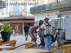 [P54] omul cu acordeonul » foto by Yolanda
 - 
<span class="allrVoted glyphicon glyphicon-heart hidden" id="av1516614"></span>
<a class="m-l-10 hidden" id="sv1516614" onclick="voting_Foto_DelVot(,1516614,13769)" role="button">șterge vot <span class="glyphicon glyphicon-remove"></span></a>
<a id="v91516614" class=" c-red"  onclick="voting_Foto_SetVot(1516614)" role="button"><span class="glyphicon glyphicon-heart-empty"></span> <b>LIKE</b> = Votează poza</a> <img class="hidden"  id="f1516614W9" src="/imagini/loader.gif" border="0" /><span class="AjErrMes hidden" id="e1516614ErM"></span>