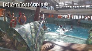 [P13] La piscina acoperita » foto by andromeda
 - 
<span class="allrVoted glyphicon glyphicon-heart hidden" id="av723671"></span>
<a class="m-l-10 hidden" id="sv723671" onclick="voting_Foto_DelVot(,723671,13774)" role="button">șterge vot <span class="glyphicon glyphicon-remove"></span></a>
<a id="v9723671" class=" c-red"  onclick="voting_Foto_SetVot(723671)" role="button"><span class="glyphicon glyphicon-heart-empty"></span> <b>LIKE</b> = Votează poza</a> <img class="hidden"  id="f723671W9" src="/imagini/loader.gif" border="0" /><span class="AjErrMes hidden" id="e723671ErM"></span>