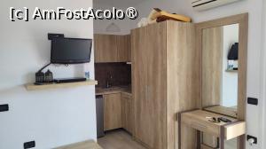 [P03] Camera dubla deluxe, Vila Alissia, Koukounaries » foto by vlado2
 - 
<span class="allrVoted glyphicon glyphicon-heart hidden" id="av1518227"></span>
<a class="m-l-10 hidden" id="sv1518227" onclick="voting_Foto_DelVot(,1518227,13896)" role="button">șterge vot <span class="glyphicon glyphicon-remove"></span></a>
<a id="v91518227" class=" c-red"  onclick="voting_Foto_SetVot(1518227)" role="button"><span class="glyphicon glyphicon-heart-empty"></span> <b>LIKE</b> = Votează poza</a> <img class="hidden"  id="f1518227W9" src="/imagini/loader.gif" border="0" /><span class="AjErrMes hidden" id="e1518227ErM"></span>