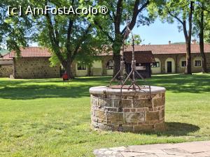 [P49] Mănăstire Gračanica, Fântâna » foto by mprofeanu
 - 
<span class="allrVoted glyphicon glyphicon-heart hidden" id="av1544804"></span>
<a class="m-l-10 hidden" id="sv1544804" onclick="voting_Foto_DelVot(,1544804,13973)" role="button">șterge vot <span class="glyphicon glyphicon-remove"></span></a>
<a id="v91544804" class=" c-red"  onclick="voting_Foto_SetVot(1544804)" role="button"><span class="glyphicon glyphicon-heart-empty"></span> <b>LIKE</b> = Votează poza</a> <img class="hidden"  id="f1544804W9" src="/imagini/loader.gif" border="0" /><span class="AjErrMes hidden" id="e1544804ErM"></span>