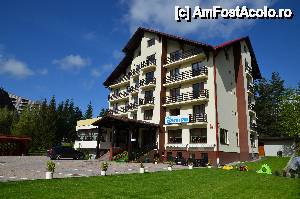 [P01] Crisalpin Hotel - Poiana Brasov » foto by adybyt
 - 
<span class="allrVoted glyphicon glyphicon-heart hidden" id="av511503"></span>
<a class="m-l-10 hidden" id="sv511503" onclick="voting_Foto_DelVot(,511503,14129)" role="button">șterge vot <span class="glyphicon glyphicon-remove"></span></a>
<a id="v9511503" class=" c-red"  onclick="voting_Foto_SetVot(511503)" role="button"><span class="glyphicon glyphicon-heart-empty"></span> <b>LIKE</b> = Votează poza</a> <img class="hidden"  id="f511503W9" src="/imagini/loader.gif" border="0" /><span class="AjErrMes hidden" id="e511503ErM"></span>