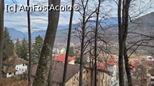 [P11] Aleea de cura balneara dintre Calimanesti si Caciulata » foto by vlado2
 - 
<span class="allrVoted glyphicon glyphicon-heart hidden" id="av1523704"></span>
<a class="m-l-10 hidden" id="sv1523704" onclick="voting_Foto_DelVot(,1523704,14154)" role="button">șterge vot <span class="glyphicon glyphicon-remove"></span></a>
<a id="v91523704" class=" c-red"  onclick="voting_Foto_SetVot(1523704)" role="button"><span class="glyphicon glyphicon-heart-empty"></span> <b>LIKE</b> = Votează poza</a> <img class="hidden"  id="f1523704W9" src="/imagini/loader.gif" border="0" /><span class="AjErrMes hidden" id="e1523704ErM"></span>