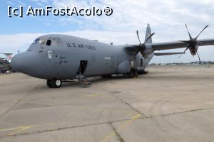 [P02] C-130 Hercules american » foto by urjanclaudiu
 - 
<span class="allrVoted glyphicon glyphicon-heart hidden" id="av966876"></span>
<a class="m-l-10 hidden" id="sv966876" onclick="voting_Foto_DelVot(,966876,14175)" role="button">șterge vot <span class="glyphicon glyphicon-remove"></span></a>
<a id="v9966876" class=" c-red"  onclick="voting_Foto_SetVot(966876)" role="button"><span class="glyphicon glyphicon-heart-empty"></span> <b>LIKE</b> = Votează poza</a> <img class="hidden"  id="f966876W9" src="/imagini/loader.gif" border="0" /><span class="AjErrMes hidden" id="e966876ErM"></span>