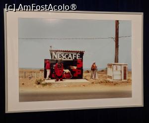 [P37] Sybille Bergemann: Chioșc Nescafe în Dakar » foto by Carmen Ion
 - 
<span class="allrVoted glyphicon glyphicon-heart hidden" id="av1459291"></span>
<a class="m-l-10 hidden" id="sv1459291" onclick="voting_Foto_DelVot(,1459291,14175)" role="button">șterge vot <span class="glyphicon glyphicon-remove"></span></a>
<a id="v91459291" class=" c-red"  onclick="voting_Foto_SetVot(1459291)" role="button"><span class="glyphicon glyphicon-heart-empty"></span> <b>LIKE</b> = Votează poza</a> <img class="hidden"  id="f1459291W9" src="/imagini/loader.gif" border="0" /><span class="AjErrMes hidden" id="e1459291ErM"></span>