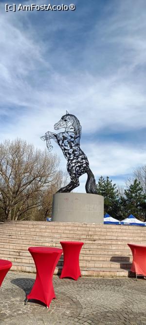 [P03] „Calul Titanilor”.Easter Wonderland » foto by tata123 🔱
 - 
<span class="allrVoted glyphicon glyphicon-heart hidden" id="av1524351"></span>
<a class="m-l-10 hidden" id="sv1524351" onclick="voting_Foto_DelVot(,1524351,14175)" role="button">șterge vot <span class="glyphicon glyphicon-remove"></span></a>
<a id="v91524351" class=" c-red"  onclick="voting_Foto_SetVot(1524351)" role="button"><span class="glyphicon glyphicon-heart-empty"></span> <b>LIKE</b> = Votează poza</a> <img class="hidden"  id="f1524351W9" src="/imagini/loader.gif" border="0" /><span class="AjErrMes hidden" id="e1524351ErM"></span>