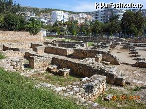 [P41] Sarandë - Sinagoga şi Basilica Onhezmi, ruine.  » foto by iulianic
 - 
<span class="allrVoted glyphicon glyphicon-heart hidden" id="av687822"></span>
<a class="m-l-10 hidden" id="sv687822" onclick="voting_Foto_DelVot(,687822,14195)" role="button">șterge vot <span class="glyphicon glyphicon-remove"></span></a>
<a id="v9687822" class=" c-red"  onclick="voting_Foto_SetVot(687822)" role="button"><span class="glyphicon glyphicon-heart-empty"></span> <b>LIKE</b> = Votează poza</a> <img class="hidden"  id="f687822W9" src="/imagini/loader.gif" border="0" /><span class="AjErrMes hidden" id="e687822ErM"></span>