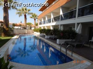 [P11] Camerele cu iesire la piscina » foto by reghinaflo
 - 
<span class="allrVoted glyphicon glyphicon-heart hidden" id="av760049"></span>
<a class="m-l-10 hidden" id="sv760049" onclick="voting_Foto_DelVot(,760049,14245)" role="button">șterge vot <span class="glyphicon glyphicon-remove"></span></a>
<a id="v9760049" class=" c-red"  onclick="voting_Foto_SetVot(760049)" role="button"><span class="glyphicon glyphicon-heart-empty"></span> <b>LIKE</b> = Votează poza</a> <img class="hidden"  id="f760049W9" src="/imagini/loader.gif" border="0" /><span class="AjErrMes hidden" id="e760049ErM"></span>