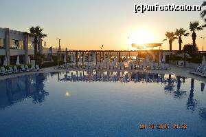 [P02]  -- <small>// FĂRĂ DESCRIERE</small> » foto by aaaaa
 - 
<span class="allrVoted glyphicon glyphicon-heart hidden" id="av631198"></span>
<a class="m-l-10 hidden" id="sv631198" onclick="voting_Foto_DelVot(,631198,14245)" role="button">șterge vot <span class="glyphicon glyphicon-remove"></span></a>
<a id="v9631198" class=" c-red"  onclick="voting_Foto_SetVot(631198)" role="button"><span class="glyphicon glyphicon-heart-empty"></span> <b>LIKE</b> = Votează poza</a> <img class="hidden"  id="f631198W9" src="/imagini/loader.gif" border="0" /><span class="AjErrMes hidden" id="e631198ErM"></span>