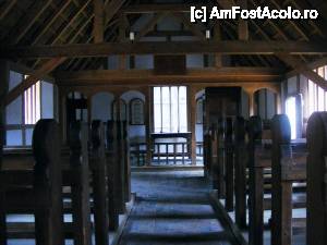 [P19] Jamestown - biserică, interior » foto by makuy*
 - 
<span class="allrVoted glyphicon glyphicon-heart hidden" id="av429202"></span>
<a class="m-l-10 hidden" id="sv429202" onclick="voting_Foto_DelVot(,429202,14285)" role="button">șterge vot <span class="glyphicon glyphicon-remove"></span></a>
<a id="v9429202" class=" c-red"  onclick="voting_Foto_SetVot(429202)" role="button"><span class="glyphicon glyphicon-heart-empty"></span> <b>LIKE</b> = Votează poza</a> <img class="hidden"  id="f429202W9" src="/imagini/loader.gif" border="0" /><span class="AjErrMes hidden" id="e429202ErM"></span>