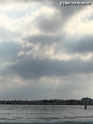 [P20] marea si cerul » foto by Dan&Ema
 - 
<span class="allrVoted glyphicon glyphicon-heart hidden" id="av670743"></span>
<a class="m-l-10 hidden" id="sv670743" onclick="voting_Foto_DelVot(,670743,14421)" role="button">șterge vot <span class="glyphicon glyphicon-remove"></span></a>
<a id="v9670743" class=" c-red"  onclick="voting_Foto_SetVot(670743)" role="button"><span class="glyphicon glyphicon-heart-empty"></span> <b>LIKE</b> = Votează poza</a> <img class="hidden"  id="f670743W9" src="/imagini/loader.gif" border="0" /><span class="AjErrMes hidden" id="e670743ErM"></span>