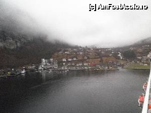 [P39] si in fundul caldarii am ajuns in localitatea Geiranger » foto by grecudoina
 - 
<span class="allrVoted glyphicon glyphicon-heart hidden" id="av439362"></span>
<a class="m-l-10 hidden" id="sv439362" onclick="voting_Foto_DelVot(,439362,14438)" role="button">șterge vot <span class="glyphicon glyphicon-remove"></span></a>
<a id="v9439362" class=" c-red"  onclick="voting_Foto_SetVot(439362)" role="button"><span class="glyphicon glyphicon-heart-empty"></span> <b>LIKE</b> = Votează poza</a> <img class="hidden"  id="f439362W9" src="/imagini/loader.gif" border="0" /><span class="AjErrMes hidden" id="e439362ErM"></span>