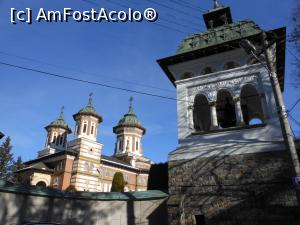 [P29] Mănăstirea Sinaia - A doua vizită, după o lună, la început de iarnă.  » foto by iulianic
 - 
<span class="allrVoted glyphicon glyphicon-heart hidden" id="av1035912"></span>
<a class="m-l-10 hidden" id="sv1035912" onclick="voting_Foto_DelVot(,1035912,14696)" role="button">șterge vot <span class="glyphicon glyphicon-remove"></span></a>
<a id="v91035912" class=" c-red"  onclick="voting_Foto_SetVot(1035912)" role="button"><span class="glyphicon glyphicon-heart-empty"></span> <b>LIKE</b> = Votează poza</a> <img class="hidden"  id="f1035912W9" src="/imagini/loader.gif" border="0" /><span class="AjErrMes hidden" id="e1035912ErM"></span>