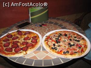 [P30] pizzele noaste delicioase, dracula si capriciosa » foto by Dana2008
 - 
<span class="allrVoted glyphicon glyphicon-heart hidden" id="av852183"></span>
<a class="m-l-10 hidden" id="sv852183" onclick="voting_Foto_DelVot(,852183,14708)" role="button">șterge vot <span class="glyphicon glyphicon-remove"></span></a>
<a id="v9852183" class=" c-red"  onclick="voting_Foto_SetVot(852183)" role="button"><span class="glyphicon glyphicon-heart-empty"></span> <b>LIKE</b> = Votează poza</a> <img class="hidden"  id="f852183W9" src="/imagini/loader.gif" border="0" /><span class="AjErrMes hidden" id="e852183ErM"></span>