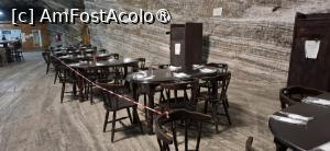 [P02] Ocnele Mari - Restaurantul din salină. Rezervat pentru grupul din București. » foto by iulianic
 - 
<span class="allrVoted glyphicon glyphicon-heart hidden" id="av1453360"></span>
<a class="m-l-10 hidden" id="sv1453360" onclick="voting_Foto_DelVot(,1453360,14786)" role="button">șterge vot <span class="glyphicon glyphicon-remove"></span></a>
<a id="v91453360" class=" c-red"  onclick="voting_Foto_SetVot(1453360)" role="button"><span class="glyphicon glyphicon-heart-empty"></span> <b>LIKE</b> = Votează poza</a> <img class="hidden"  id="f1453360W9" src="/imagini/loader.gif" border="0" /><span class="AjErrMes hidden" id="e1453360ErM"></span>