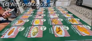 [P46] A Tendinha do Rossio, la masă » foto by irinad
 - 
<span class="allrVoted glyphicon glyphicon-heart hidden" id="av1504573"></span>
<a class="m-l-10 hidden" id="sv1504573" onclick="voting_Foto_DelVot(,1504573,14831)" role="button">șterge vot <span class="glyphicon glyphicon-remove"></span></a>
<a id="v91504573" class=" c-red"  onclick="voting_Foto_SetVot(1504573)" role="button"><span class="glyphicon glyphicon-heart-empty"></span> <b>LIKE</b> = Votează poza</a> <img class="hidden"  id="f1504573W9" src="/imagini/loader.gif" border="0" /><span class="AjErrMes hidden" id="e1504573ErM"></span>