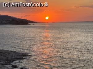 [P25] Răsărit de soare văzut din camera » foto by Mika
 - 
<span class="allrVoted glyphicon glyphicon-heart hidden" id="av1509022"></span>
<a class="m-l-10 hidden" id="sv1509022" onclick="voting_Foto_DelVot(,1509022,14979)" role="button">șterge vot <span class="glyphicon glyphicon-remove"></span></a>
<a id="v91509022" class=" c-red"  onclick="voting_Foto_SetVot(1509022)" role="button"><span class="glyphicon glyphicon-heart-empty"></span> <b>LIKE</b> = Votează poza</a> <img class="hidden"  id="f1509022W9" src="/imagini/loader.gif" border="0" /><span class="AjErrMes hidden" id="e1509022ErM"></span>