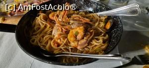 [P25] Traditional Restaurant Arapis, oastele mele cu fructe de mare » foto by irinad
 - 
<span class="allrVoted glyphicon glyphicon-heart hidden" id="av1548494"></span>
<a class="m-l-10 hidden" id="sv1548494" onclick="voting_Foto_DelVot(,1548494,15356)" role="button">șterge vot <span class="glyphicon glyphicon-remove"></span></a>
<a id="v91548494" class=" c-red"  onclick="voting_Foto_SetVot(1548494)" role="button"><span class="glyphicon glyphicon-heart-empty"></span> <b>LIKE</b> = Votează poza</a> <img class="hidden"  id="f1548494W9" src="/imagini/loader.gif" border="0" /><span class="AjErrMes hidden" id="e1548494ErM"></span>