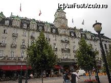 [P06] Oslo - Grand Hotel, unul dintre cele mai elegante hoteluri.  » foto by iulianic
 - 
<span class="allrVoted glyphicon glyphicon-heart hidden" id="av470100"></span>
<a class="m-l-10 hidden" id="sv470100" onclick="voting_Foto_DelVot(,470100,15474)" role="button">șterge vot <span class="glyphicon glyphicon-remove"></span></a>
<a id="v9470100" class=" c-red"  onclick="voting_Foto_SetVot(470100)" role="button"><span class="glyphicon glyphicon-heart-empty"></span> <b>LIKE</b> = Votează poza</a> <img class="hidden"  id="f470100W9" src="/imagini/loader.gif" border="0" /><span class="AjErrMes hidden" id="e470100ErM"></span>