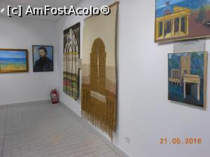 [P43] Vila Minovici - Expoziție de artă în Sala de Conferințe.  » foto by iulianic
 - 
<span class="allrVoted glyphicon glyphicon-heart hidden" id="av740794"></span>
<a class="m-l-10 hidden" id="sv740794" onclick="voting_Foto_DelVot(,740794,15684)" role="button">șterge vot <span class="glyphicon glyphicon-remove"></span></a>
<a id="v9740794" class=" c-red"  onclick="voting_Foto_SetVot(740794)" role="button"><span class="glyphicon glyphicon-heart-empty"></span> <b>LIKE</b> = Votează poza</a> <img class="hidden"  id="f740794W9" src="/imagini/loader.gif" border="0" /><span class="AjErrMes hidden" id="e740794ErM"></span>