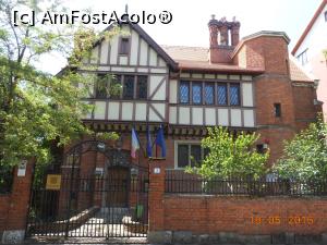 [P01] Muzeul de Artă Veche Apuseană 'Ing. Dumitru Furnică - Minovici'. Intrarea principală.  » foto by iulianic
 - 
<span class="allrVoted glyphicon glyphicon-heart hidden" id="av740733"></span>
<a class="m-l-10 hidden" id="sv740733" onclick="voting_Foto_DelVot(,740733,15684)" role="button">șterge vot <span class="glyphicon glyphicon-remove"></span></a>
<a id="v9740733" class=" c-red"  onclick="voting_Foto_SetVot(740733)" role="button"><span class="glyphicon glyphicon-heart-empty"></span> <b>LIKE</b> = Votează poza</a> <img class="hidden"  id="f740733W9" src="/imagini/loader.gif" border="0" /><span class="AjErrMes hidden" id="e740733ErM"></span>