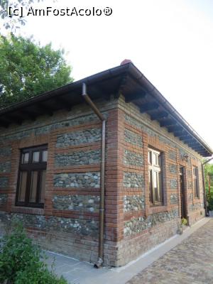 [P22] Casa Grădinarului - Grădina „Vilei cu clopoței”.  » foto by tata123 🔱
 - 
<span class="allrVoted glyphicon glyphicon-heart hidden" id="av739993"></span>
<a class="m-l-10 hidden" id="sv739993" onclick="voting_Foto_DelVot(,739993,15684)" role="button">șterge vot <span class="glyphicon glyphicon-remove"></span></a>
<a id="v9739993" class=" c-red"  onclick="voting_Foto_SetVot(739993)" role="button"><span class="glyphicon glyphicon-heart-empty"></span> <b>LIKE</b> = Votează poza</a> <img class="hidden"  id="f739993W9" src="/imagini/loader.gif" border="0" /><span class="AjErrMes hidden" id="e739993ErM"></span>
