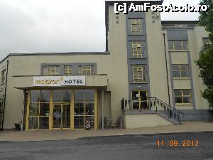 [P01] Irlanda, Wexford - Hotel Maldron, latura principala cu intrarea.  » foto by Diaura*
 - 
<span class="allrVoted glyphicon glyphicon-heart hidden" id="av482730"></span>
<a class="m-l-10 hidden" id="sv482730" onclick="voting_Foto_DelVot(,482730,15730)" role="button">șterge vot <span class="glyphicon glyphicon-remove"></span></a>
<a id="v9482730" class=" c-red"  onclick="voting_Foto_SetVot(482730)" role="button"><span class="glyphicon glyphicon-heart-empty"></span> <b>LIKE</b> = Votează poza</a> <img class="hidden"  id="f482730W9" src="/imagini/loader.gif" border="0" /><span class="AjErrMes hidden" id="e482730ErM"></span>